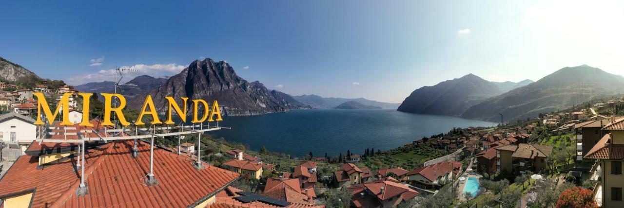 Hotel Miranda Riva di Solto Exterior photo